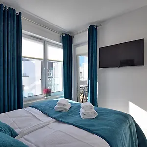 Nadmorskie Tarasy Deluxe Apartment